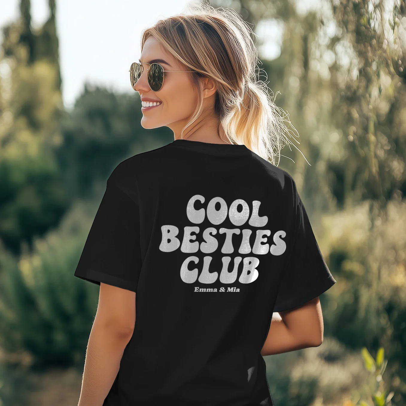 Personalized T-shirt "Cool Besties Club"