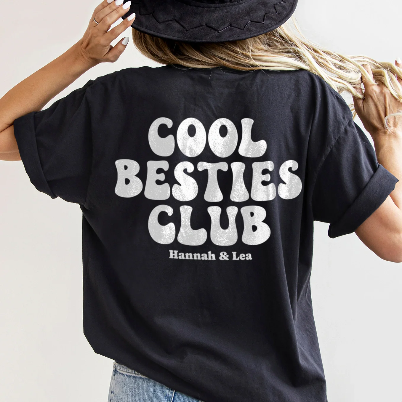 Personalized T-shirt "Cool Besties Club" - Image 2