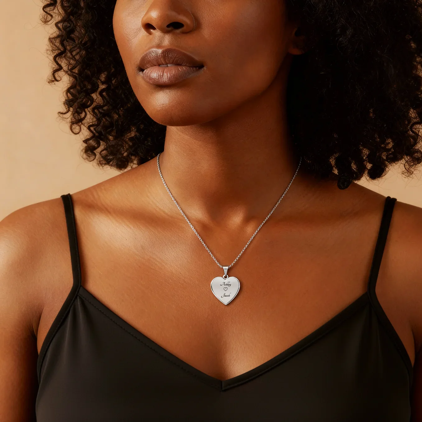 Personalized Heart Necklace "Love" - Image 4