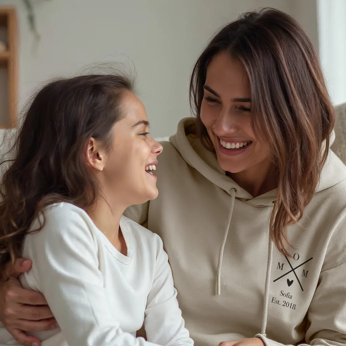 Personalized Hoodie "MOM" - Image 5