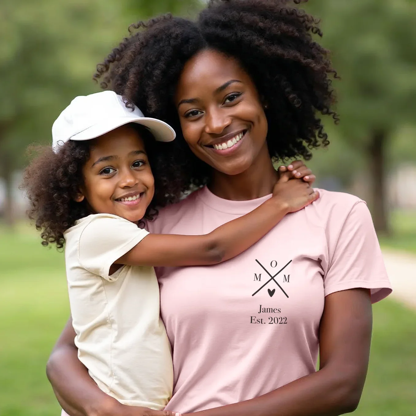 Personalized T-Shirt "MOM" - Image 8